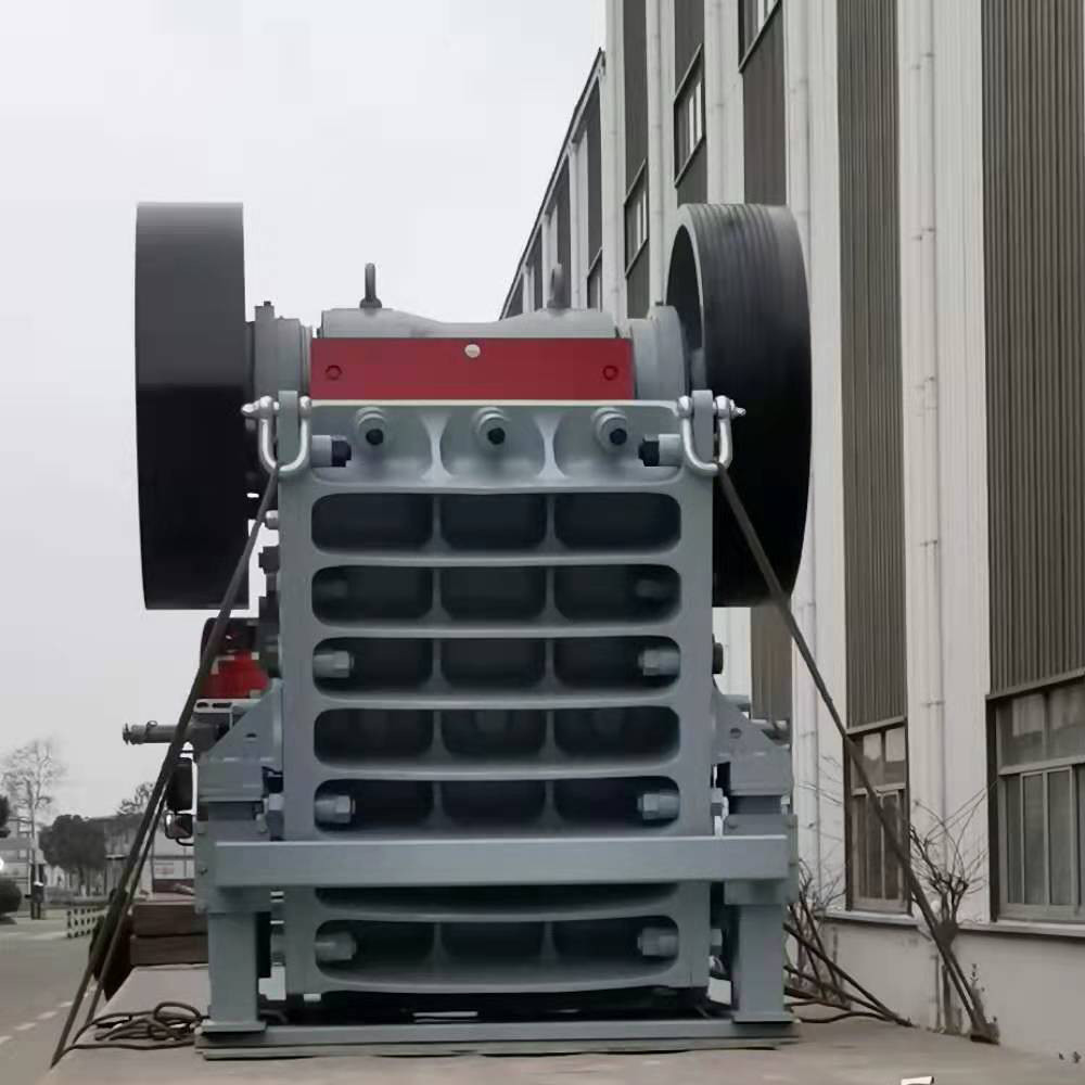 Hydraulic Casting PE Jaw Crusher 300mm Feeding Rock Jaw Crusher