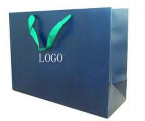Quality Custom Made with Logo Luxury Printed Paper Shopping Bags with Ribbon Handles wholesale