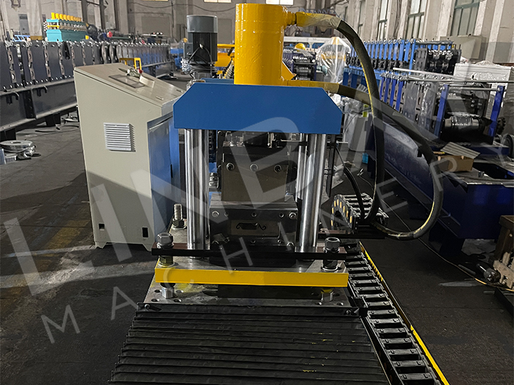 High Speed Galvanized Steel Rolling Shutter Door Roll Forming Machine With Hydraulic Cut
