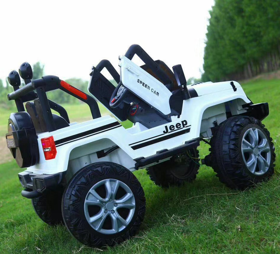 Battery Powered Outdoor Ride On Toy Car for Kids Double Seats 12V Electric 118*69*79cm