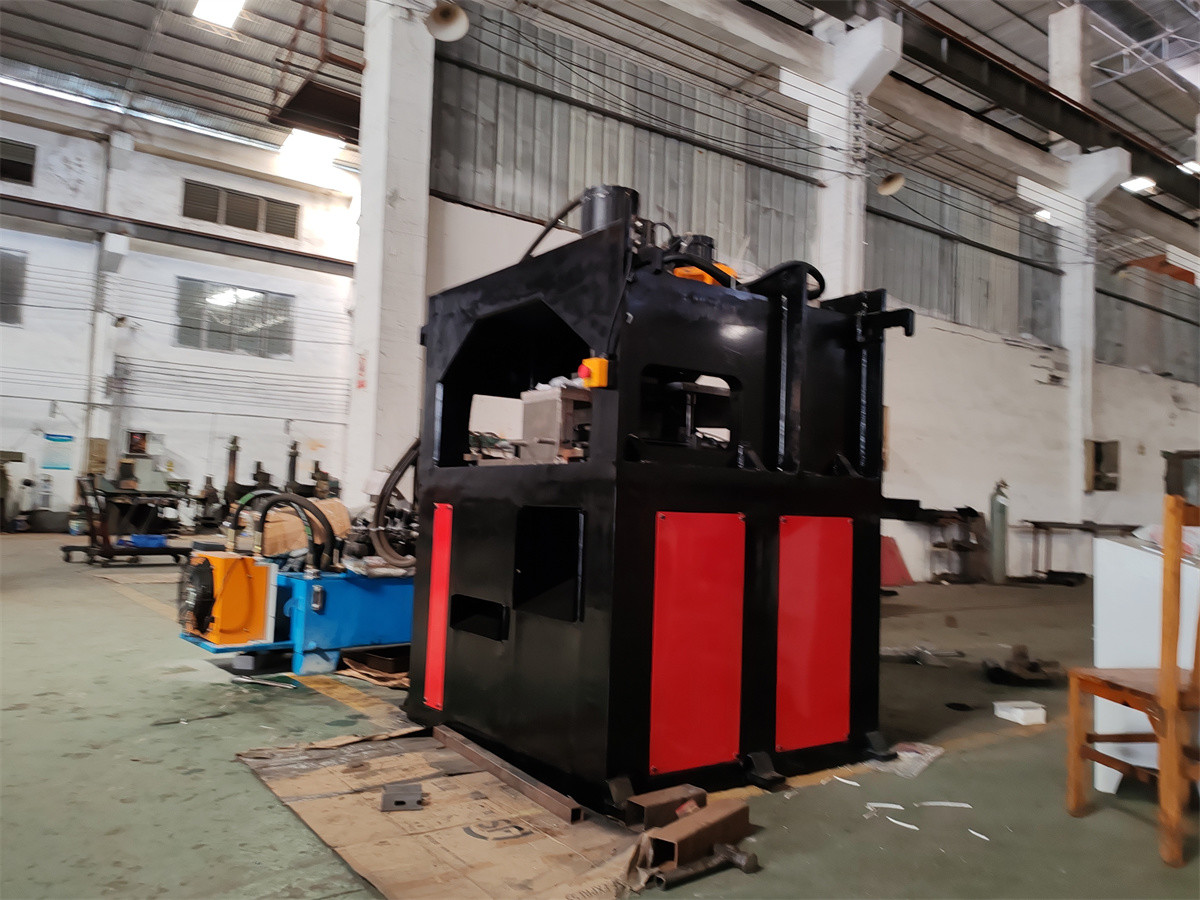 Industrial Steel Customizable Hydraulic Punchers For Diverse Materials