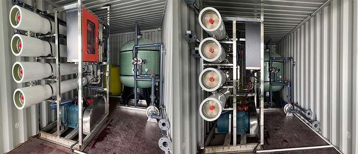 Containerized Bore Hole Salt Water Seawater Desalination Machine Sea Well Water Desalination Machine for Irrigation