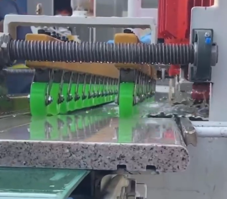 Automatic Stone Stair Grooving And Edge Grinding Machine 20KW