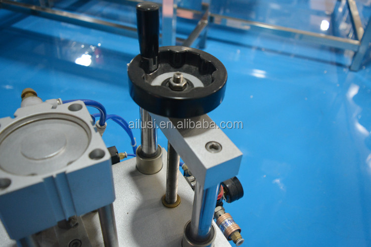 Manual Hand Pneumatic Pedal Control Pneumatic Perfume Crimping Machine Glass Perfume Bottle Capper Perfume Crimping Cool