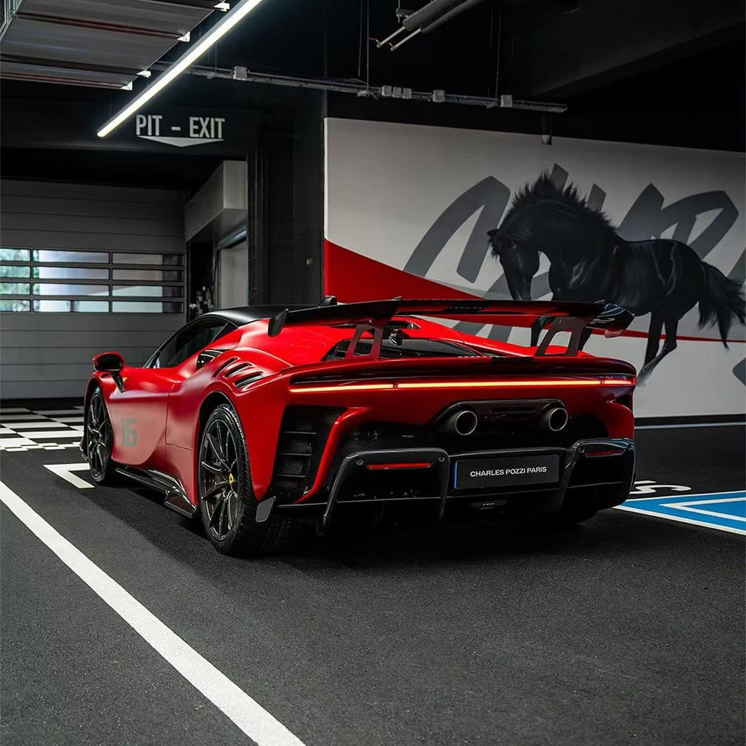 SF90FXX Ferrari SF90 Body Kit Front And Rear Car Bumper Side Skirt Hood Taillights