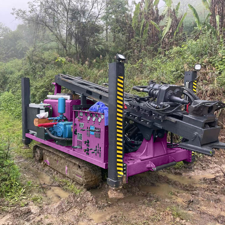 Rotary Core Drilling Rig Equipment Exploration Depth 1500m Hydraulic Core Drilling Rig