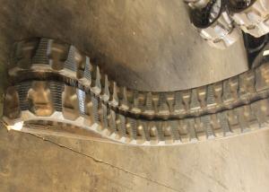 Quality Excavator Rubber Kubota Replacement Tracks Lightweight With 84 Link wholesale
