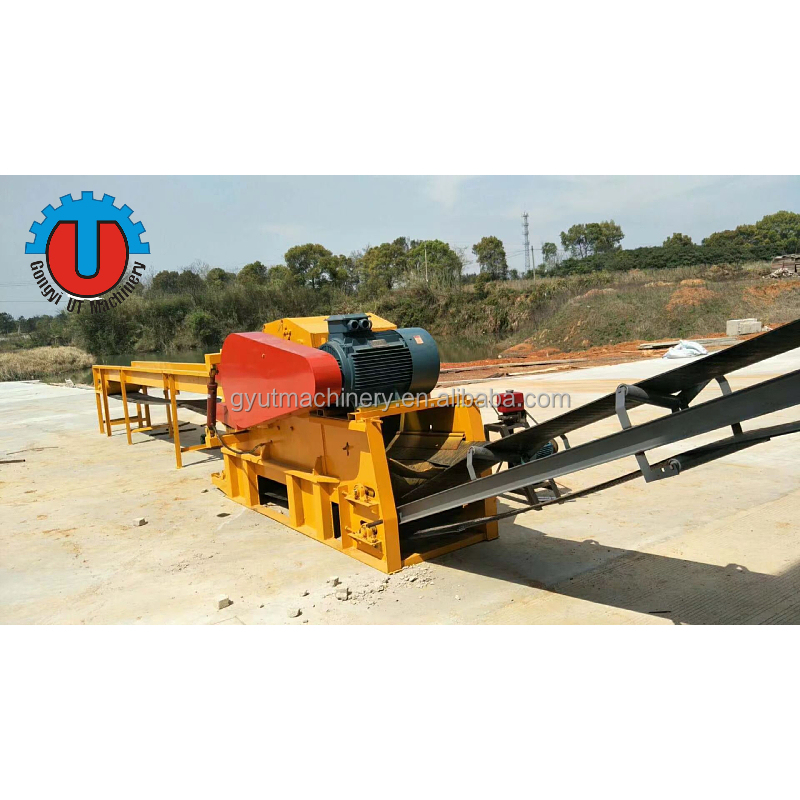 Forestry Machinery Mobile Wood Chipper Shredder Machine for Producing 3-5cm Wood Chips