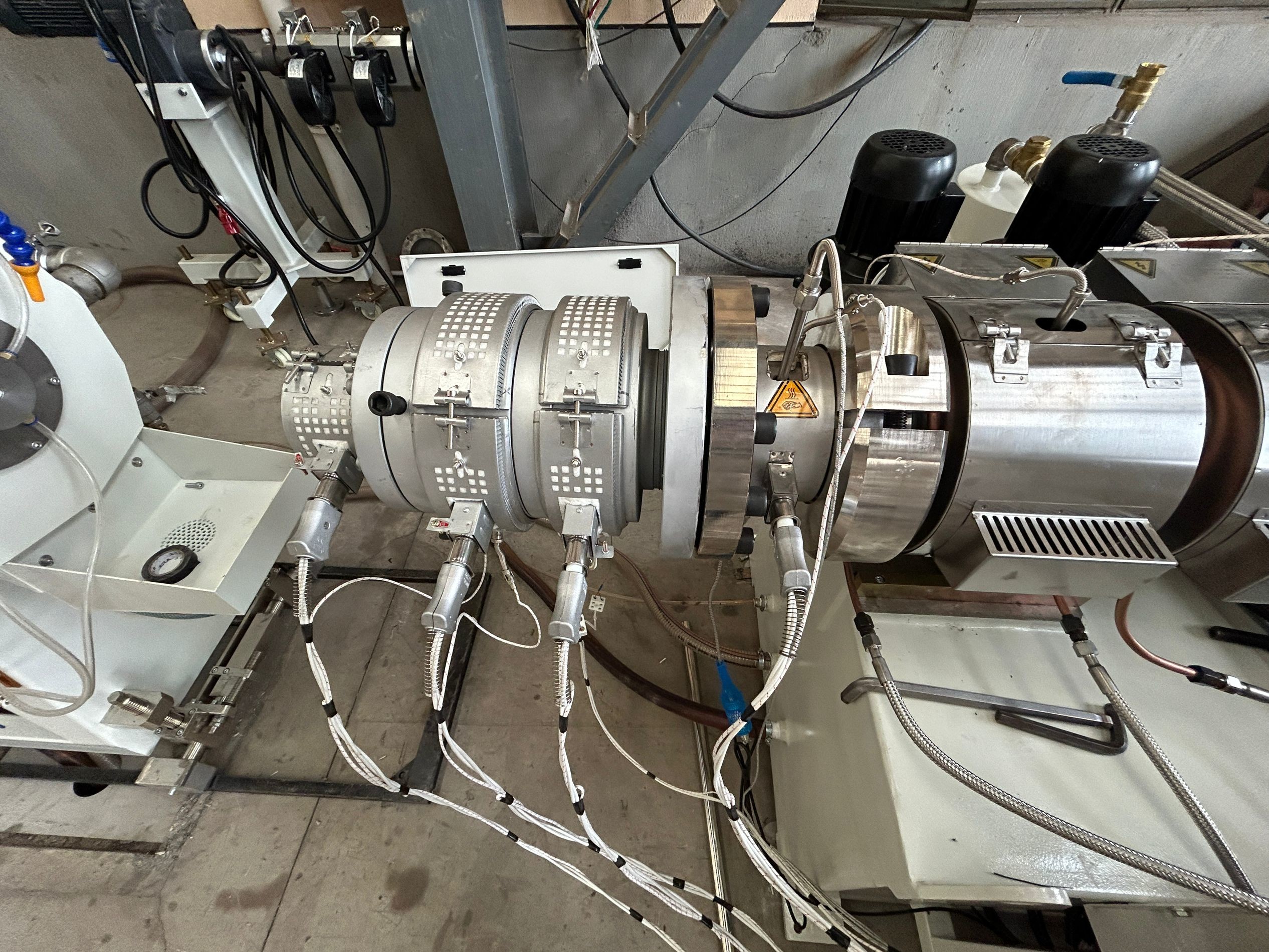 PVC WPC Panel Machine Interior Decoration Cladding Ceiling Roofing Tiles Extrusion Production Line