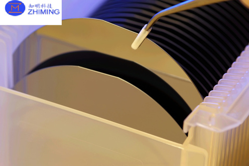 Silicon on Insulator SOI Wafer 6", 2.5 "m (P-doped ) + 1.0 SiO2 + 625um Si (P-type /Boron Doped )