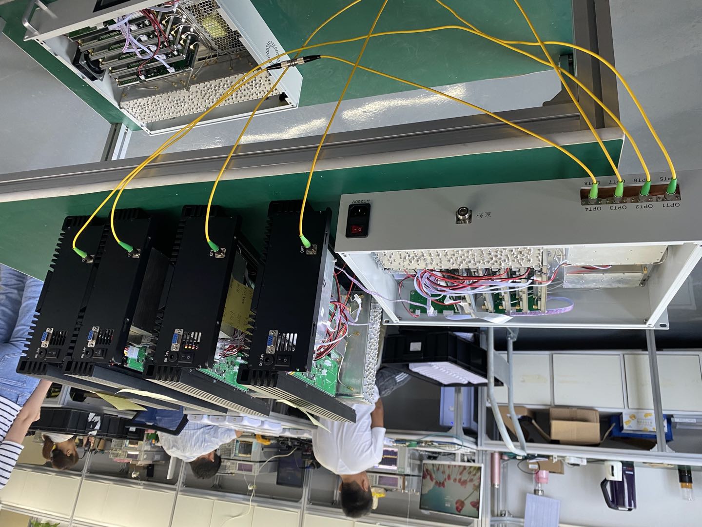5000sqm Mobile Repeater Signal Booster Universal 3G 4G Signal Amplifier