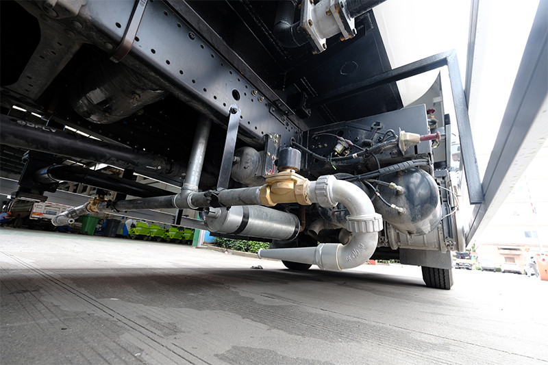 High Efficiency Road Maintenance Truck Composed Safety Operation Road Repair Vehicle