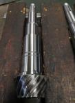 Right Hand Spiral Bevel Gear Shaft 6.5 Module 503mm Length
