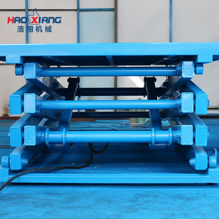 Outdoor Portable Scissor Lift Platform For Elevated Work Environments