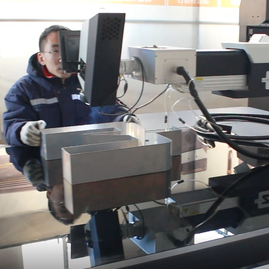 E500 Metal Signs Making Tool Channel Letter Laser Welder Machine for Sign Steel Welding