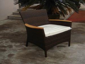 Quality 4pcs rattan sofa wholesale