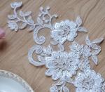 Apparel Accessories Ivory Embroidery Cord Lace Applique for Bridal Dress