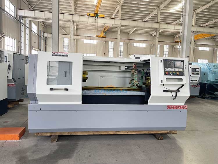 Flat Type CNC Lathe Machine CK6150 With 7.5KW Spindle Motor