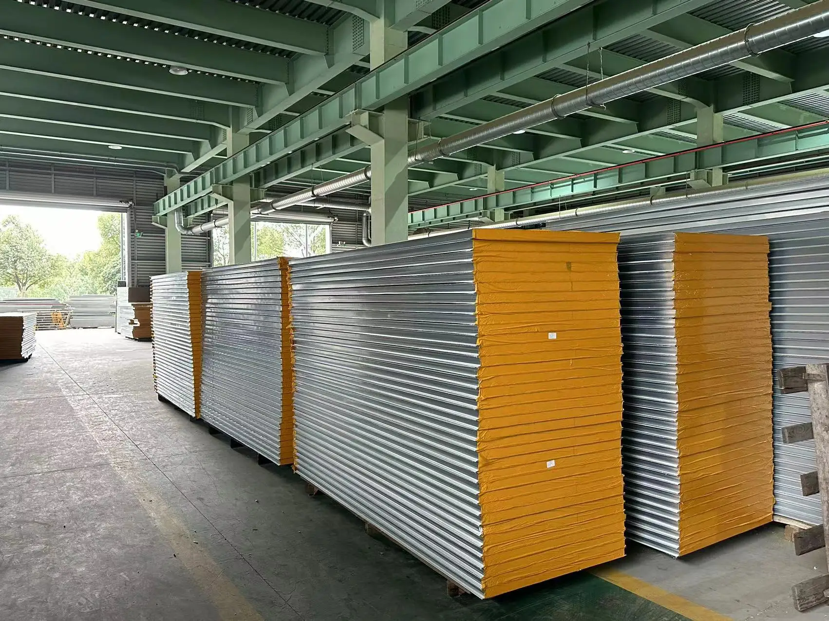 Weather Resistant Prefab Steel House Customized Low Maintenance
