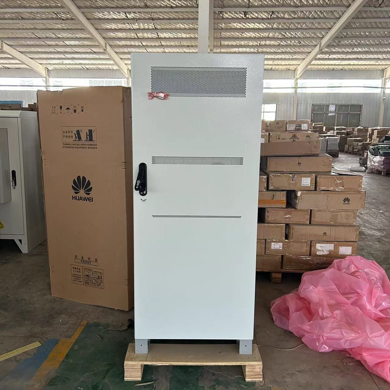 Huawei TP48400B-N20B2 Indoor High Frequency Combined Switching Power Supply Cabinet AC To DC 48V400A