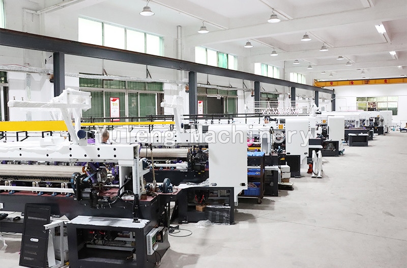 2.5KW Automatic Edge Collecting Machine For Collecting Scraps During Quilting Processing