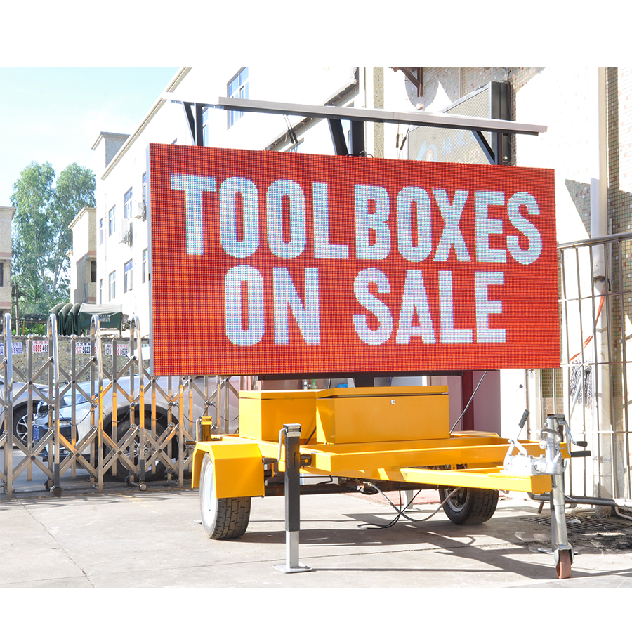 Traffic Road Arrow Message Guidance LED Sign Trailer 2.56x1.28m Vms Led Display