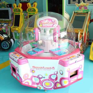 Quality 4p Sweet Land Candy Gift Vending Machine Family Game For FEC / Coffee Place wholesale