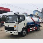 120hp Vacuum Sewage Suction Truck Sinotruk HOWO 4m3 90km/H