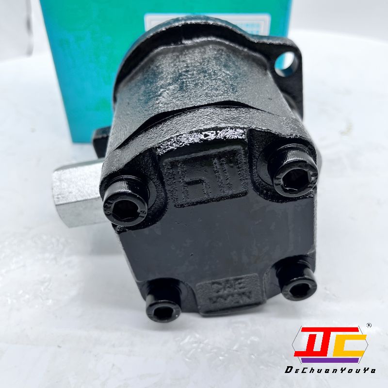 KOBELCO Excavator Parts SK60-8 AP2D25 AP2D28 Hydraulic Gear Pumps