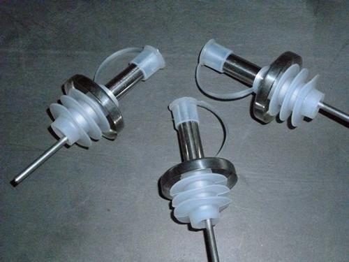 Hot Selling Stainless Steel and Plastic Plug Lid for Wine Glass Bottle, Glass