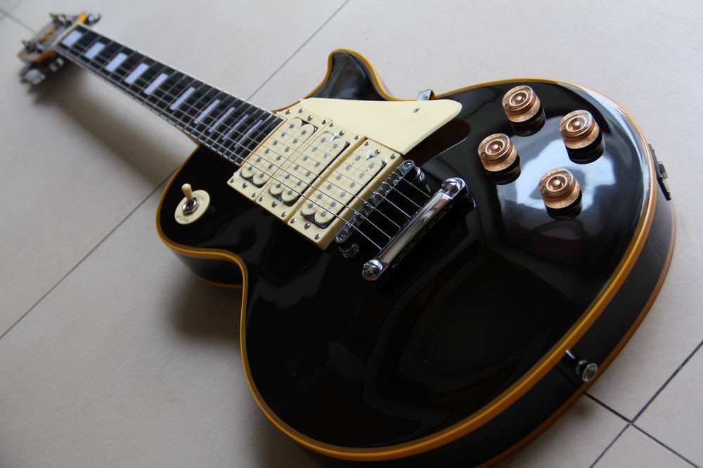One Piece Neck In Black LP 3 Pickups Ace Frehley Budokan Vintage LP Electric Guitar