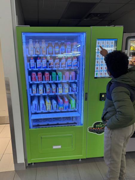 Boost Your Snack Business Success With Snack Food Vending Machine And Real-Time