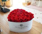 Custom Wholesale 2020 mother's day party supplies preserved rose flower happy