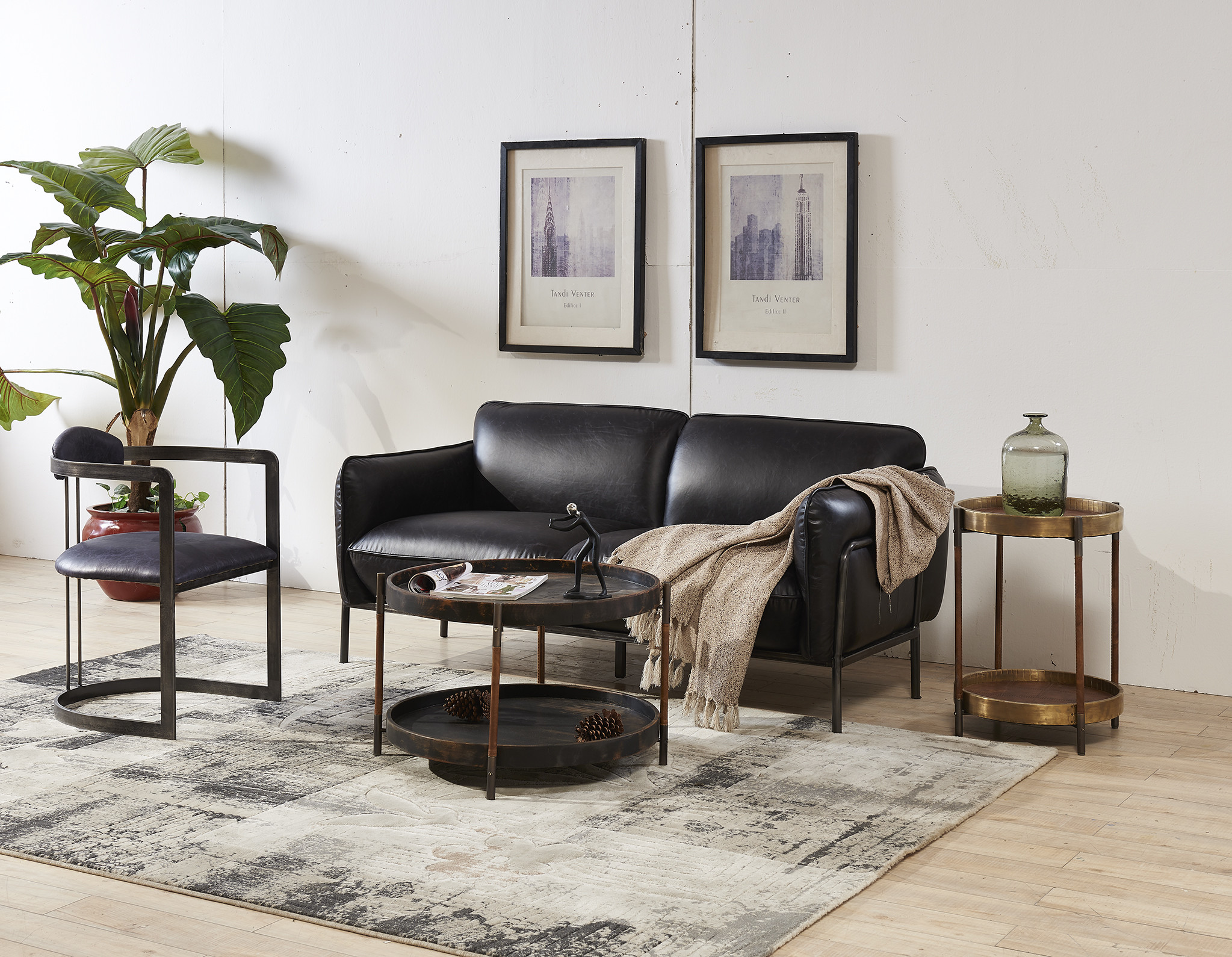 Steel Frame Black Leather Two Seater Settee , Contemporary Black Two Seater Sofa