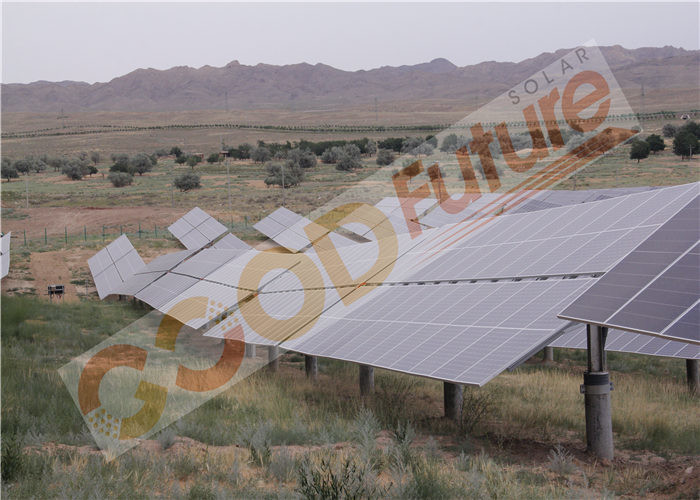 Ground Mount Single Axis Solar Tracker 24VDC Solar Powered Tracker