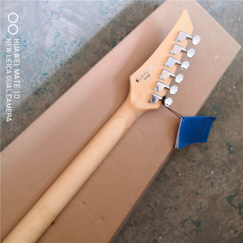 Classic small double shake 6 string electric guitar professional performance grade electric guitar support customized