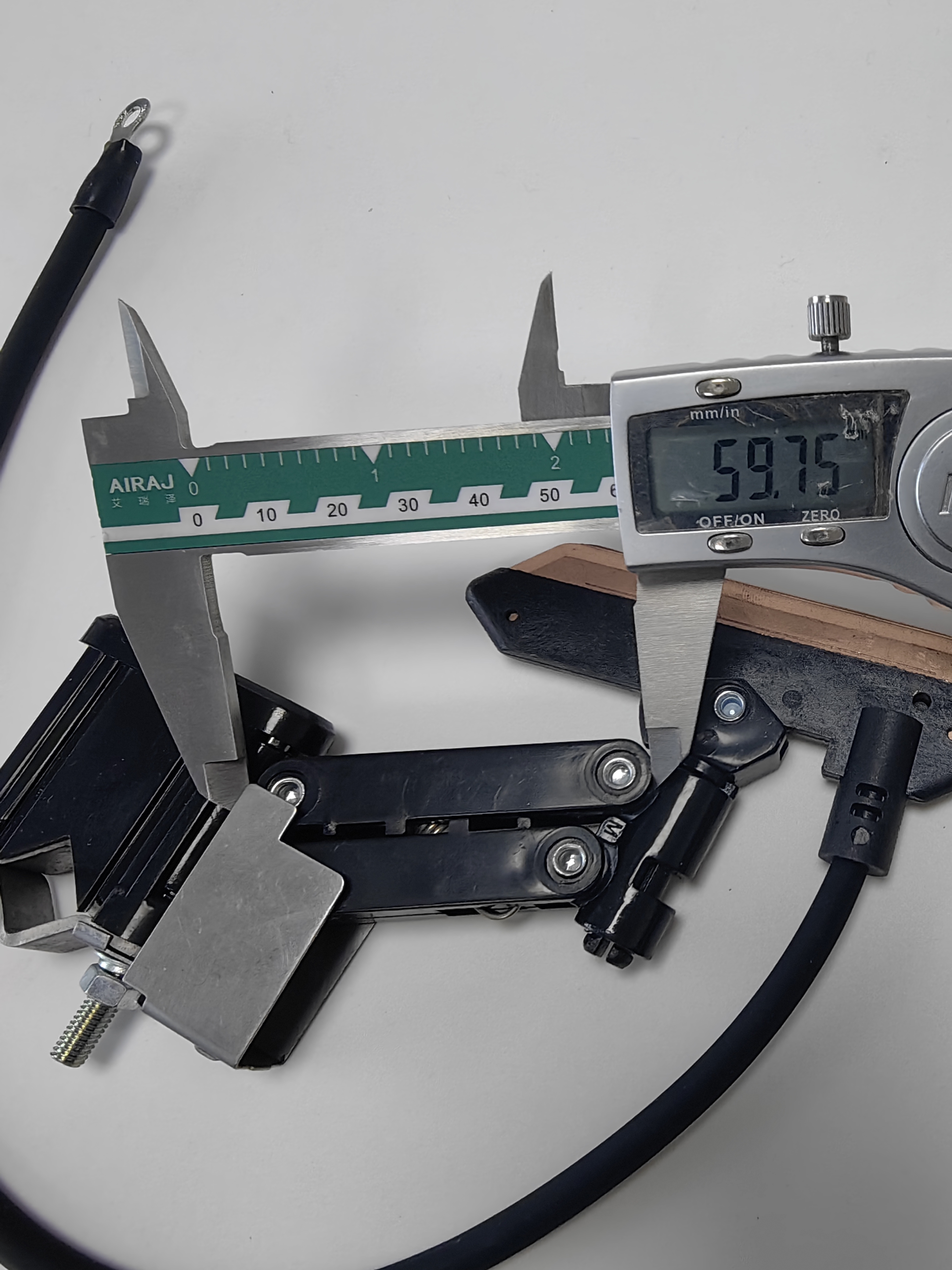 1P Type 100A Current Collectors For Logistics Sorting Machines