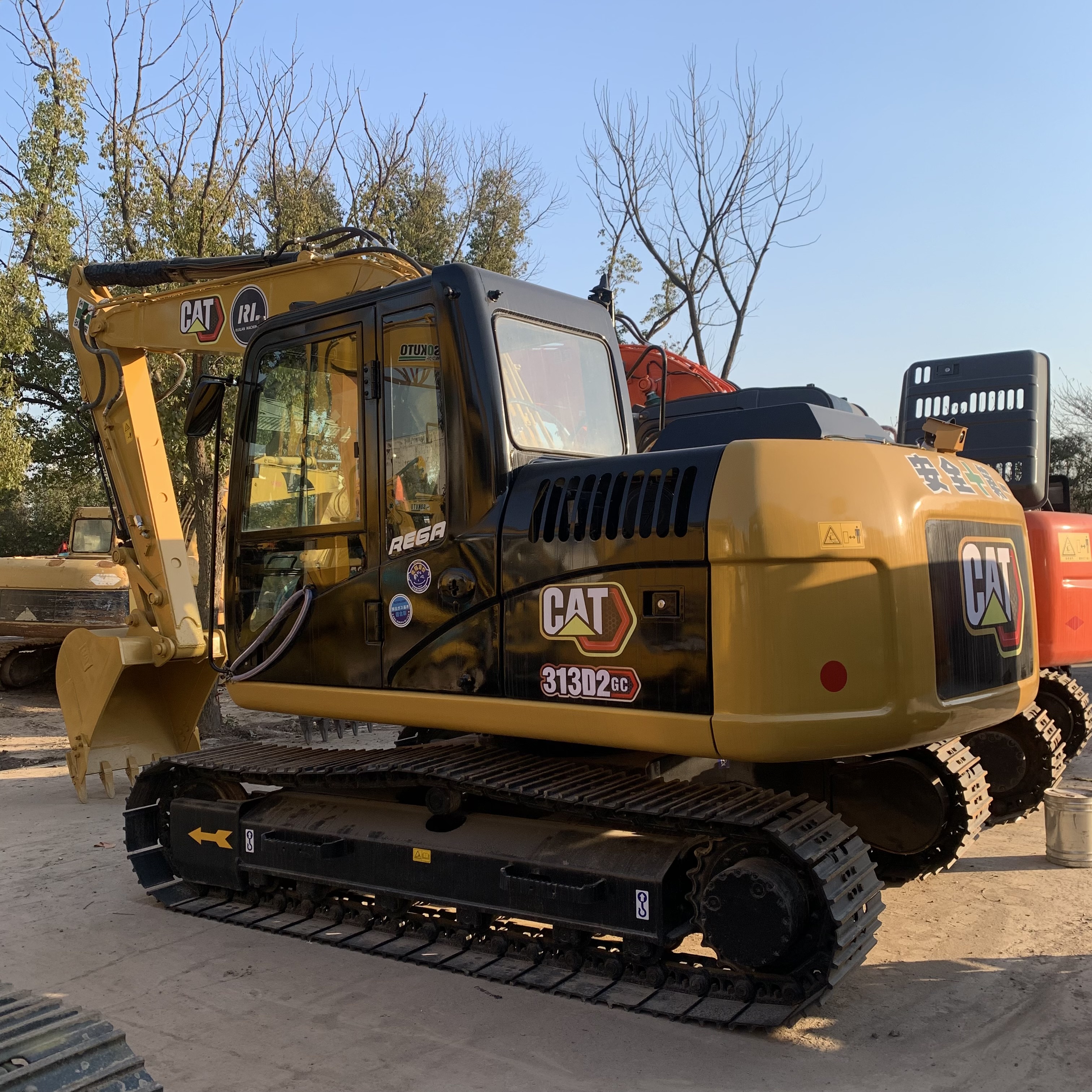 CAT313D2 Excavator 13ton Mini Used 67KW 13000 KG in Shanghai with Excellent Condition