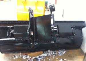 Quality Black Hydraulic Tilt Ditching Bucket , Tilting Mud Bucket Customized Design wholesale