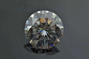 Quality Round brilliant cutting white moissanite 10mm DEF color VVS clarity 4cts for wedding ring wholesale