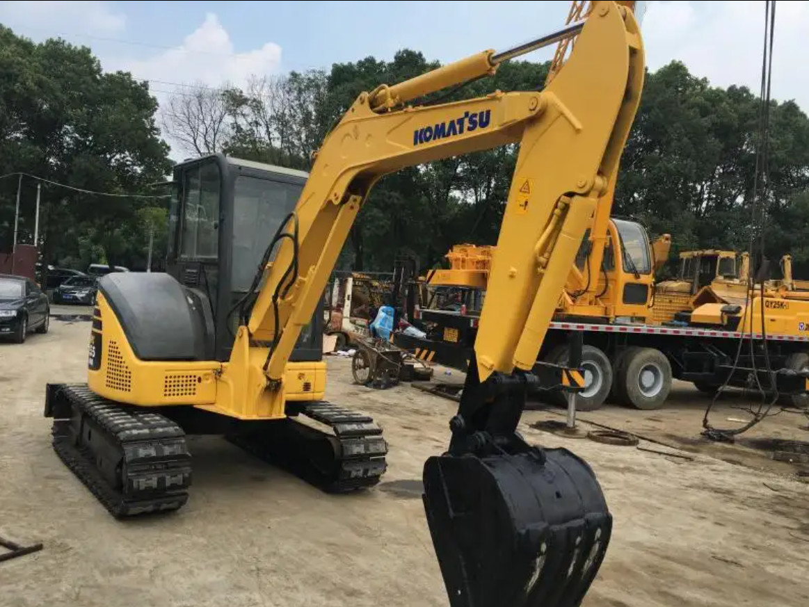 100% Japan Used Komatsu Excavator Pc55mr 2 /3 /4 /5 /6 /7 /8 Ton