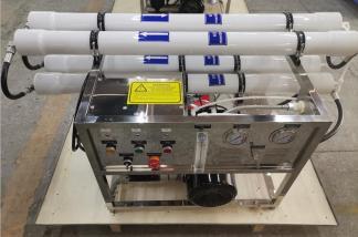 5000L/D Seawater Reverse Osmosis Equipment For 40 To 50 People Fishing Boats