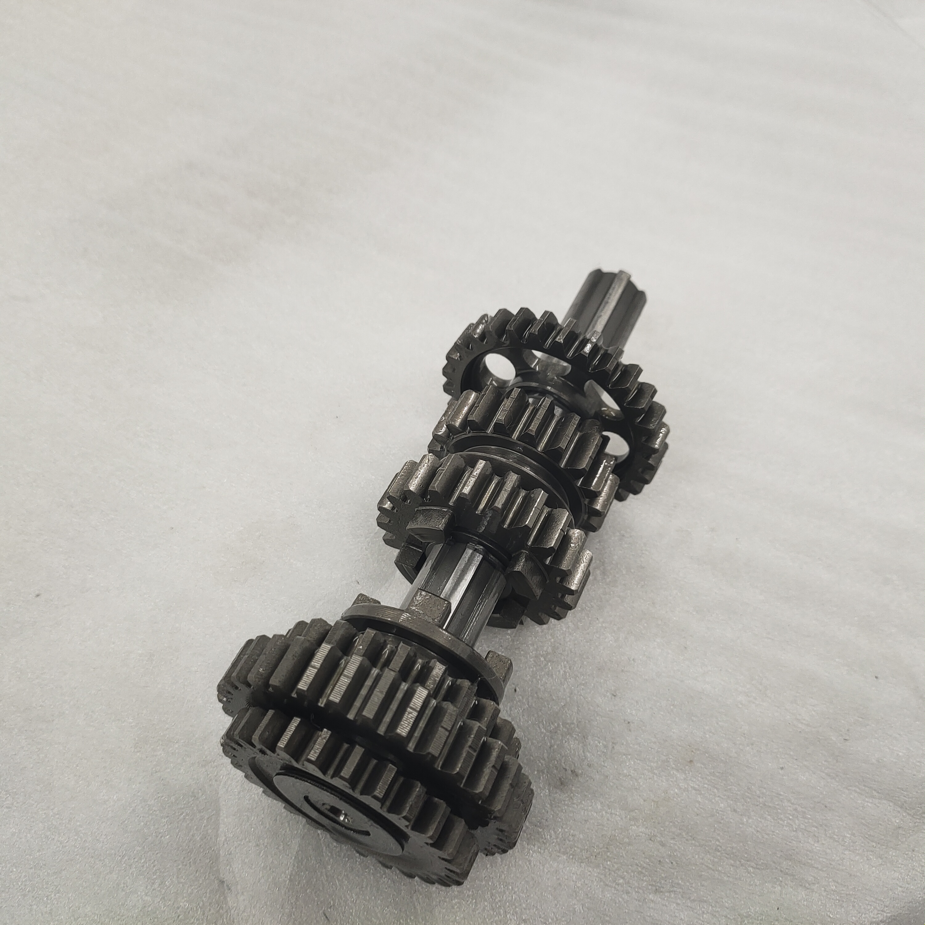 Chongqing Motorcycles Engine Parts Transmission Engine Counter Shaft 2021 Performance