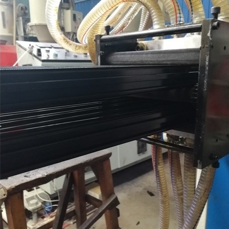Polyamide Profiles Extruder Mold Used For Heat Insuation Profile Extruding Machine