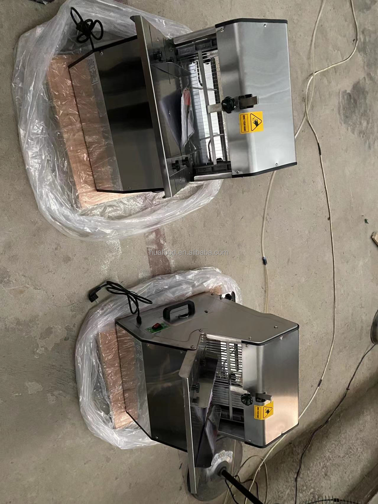 Small Bread Slicer Machine Modern Manual Bread Slicer Restaurants