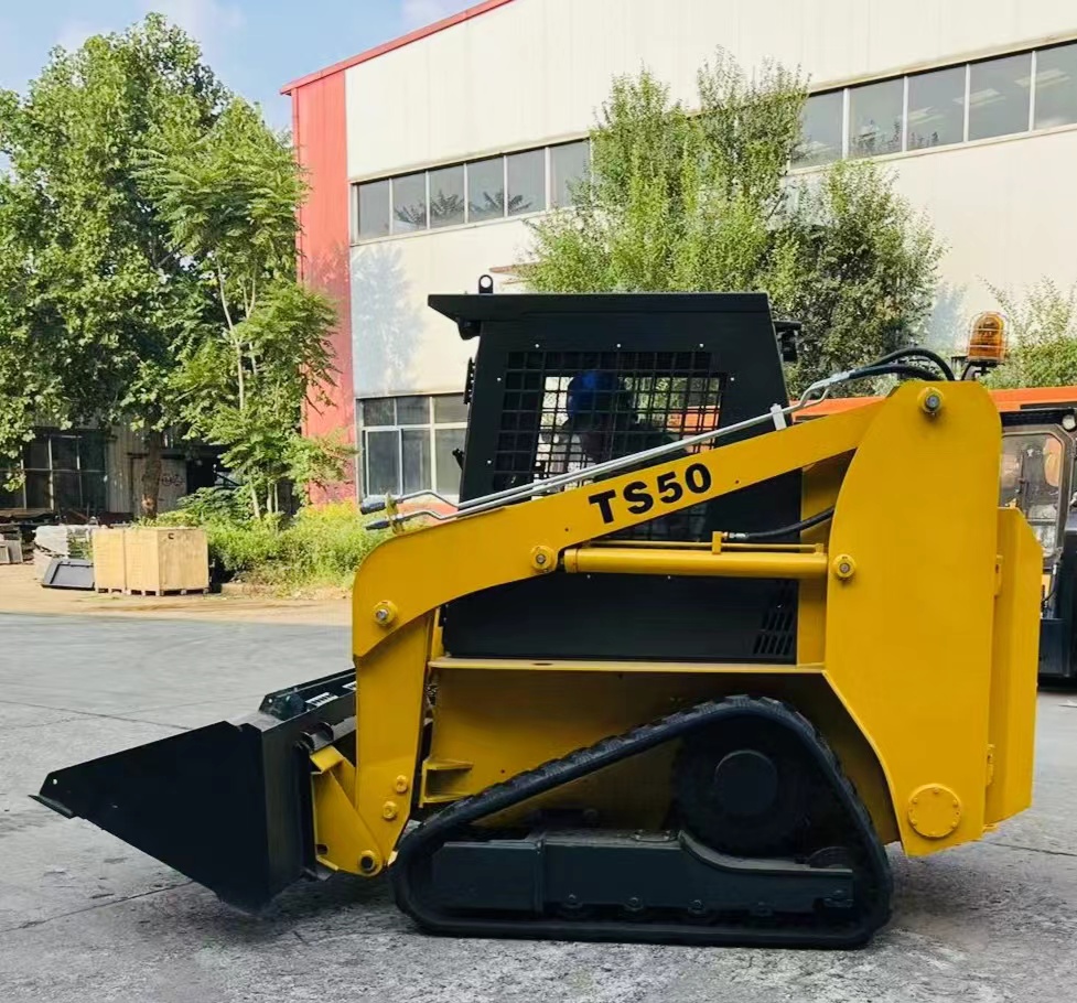 Earthmoving Machinery Tracked Skid Steer Loader TS50 Minicargador for Functionality