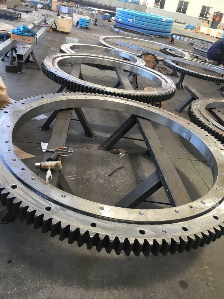 Large Size Turntable Internal Gear Slewing Ring Bearing For Deck Crane, Wind Power