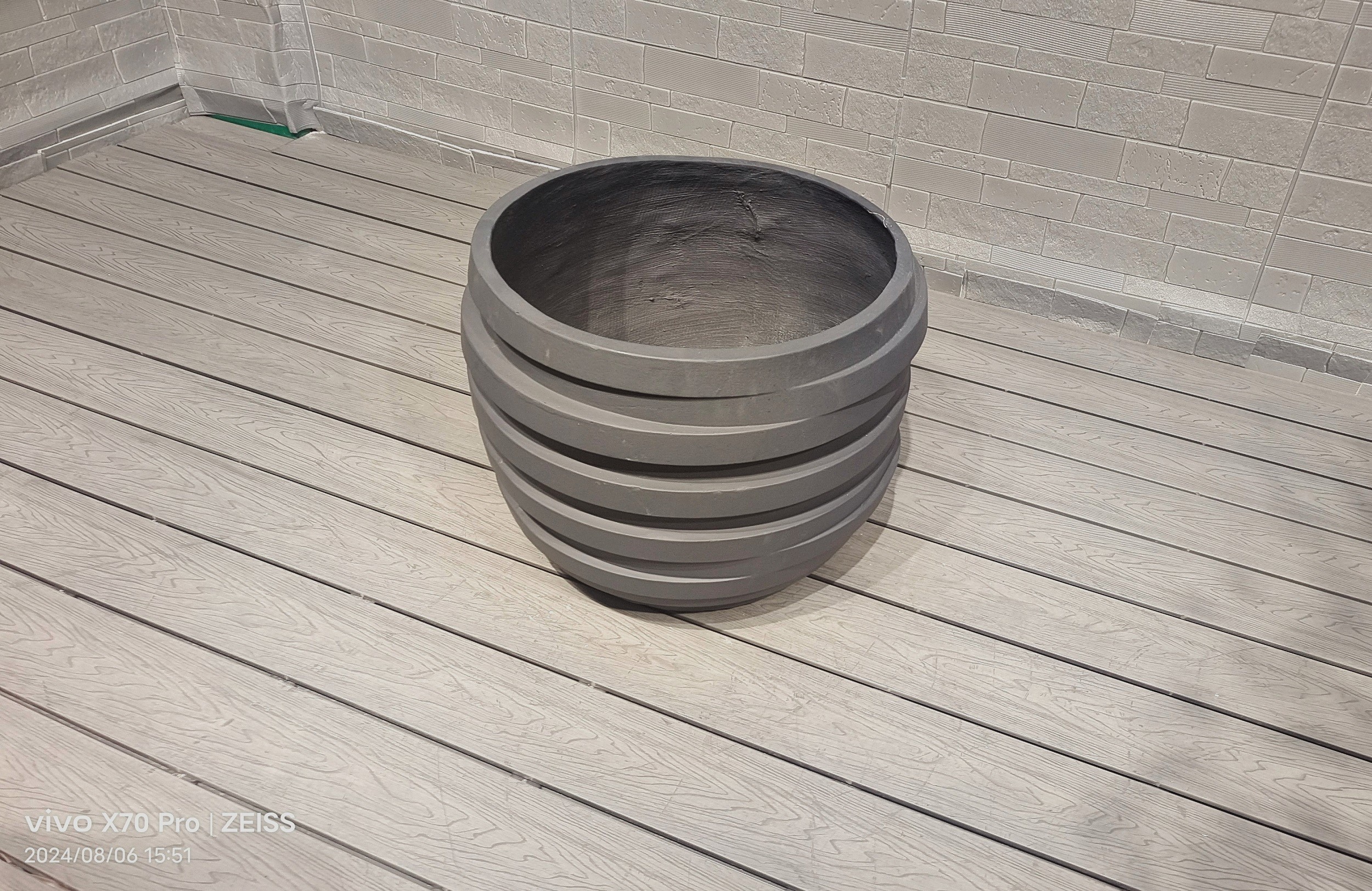 Sustainable Fiber Clay Planter for a Greener and Healthier Environment