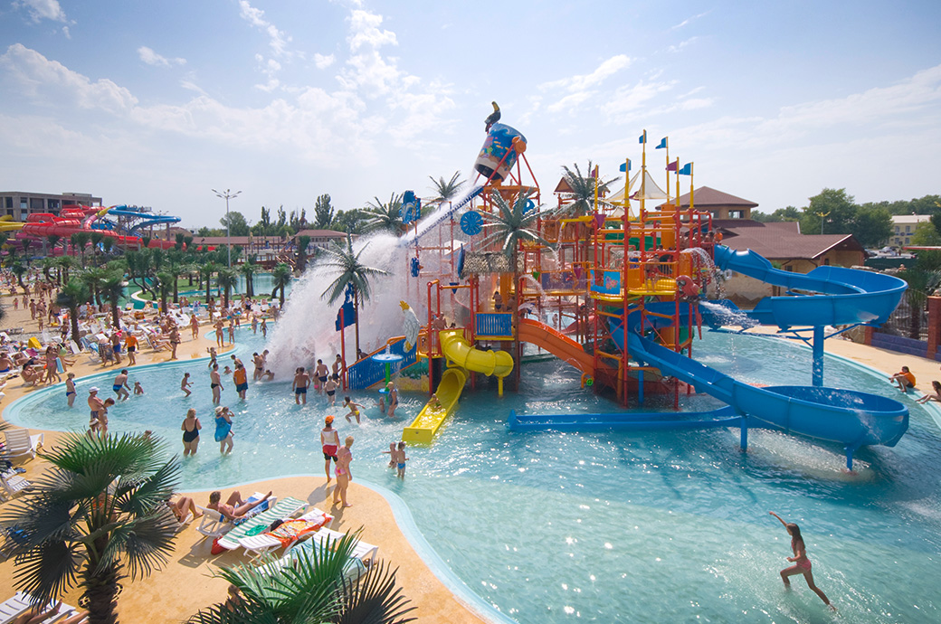 OEM ODM Aqua Water Slide Playground Fiberglass Water Slide Rainbow