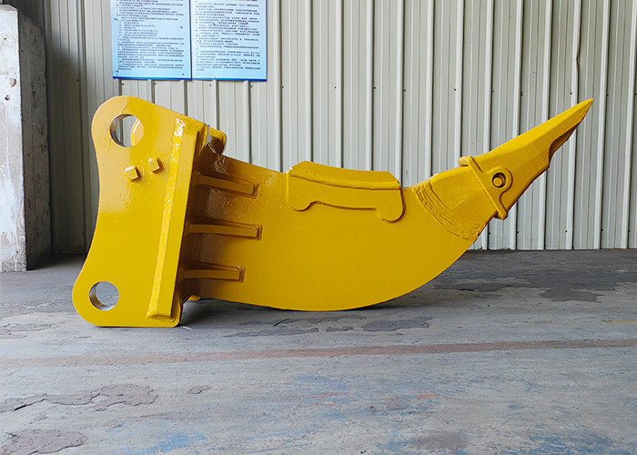 Q355B Excavator Ripper High Effective Tool For Loosening Soil Sand Stone